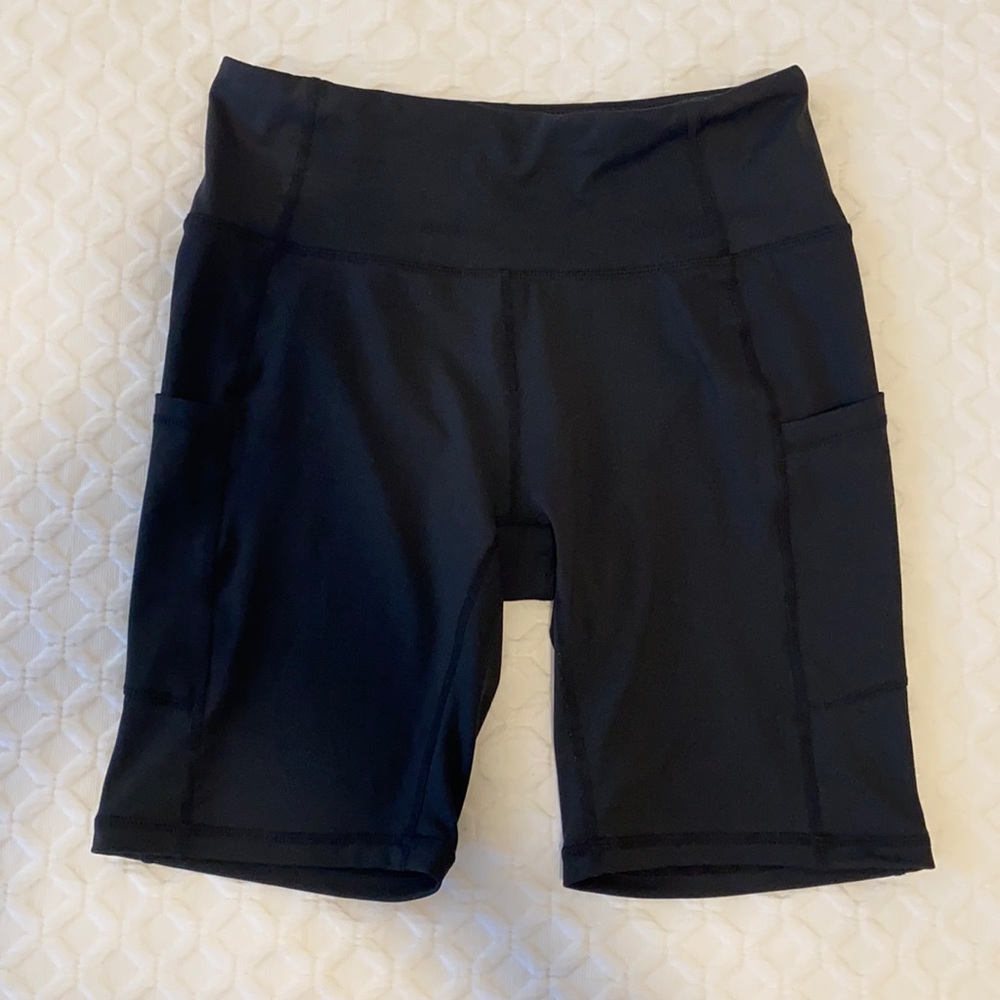 BaLeaf Biker Shorts